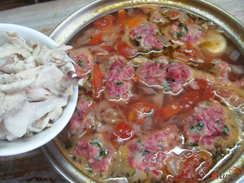 Фото приготовление рецепта: Овощной суп с клецками из свеклы шаг №7