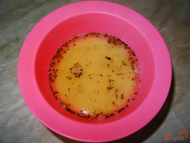 Фото приготовление рецепта: Салат из кус-куса с помидорами черри шаг №4
