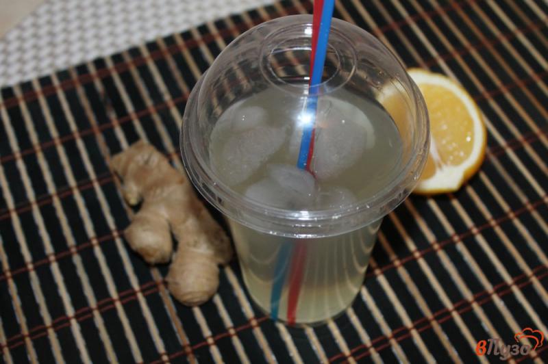 Фото приготовление рецепта: Имбирный напиток с базиликом шаг №5