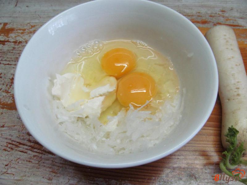 Фото приготовление рецепта: Яйца с редькой шаг №1