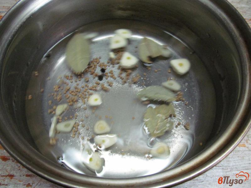 Фото приготовление рецепта: Маринованные грибы с бальзамическим уксусом шаг №1
