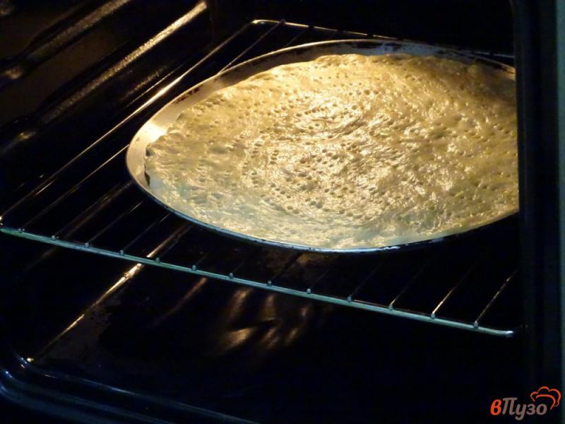 Фото приготовление рецепта: Тесто для пиццы и основа для него (можно замораживать) шаг №11