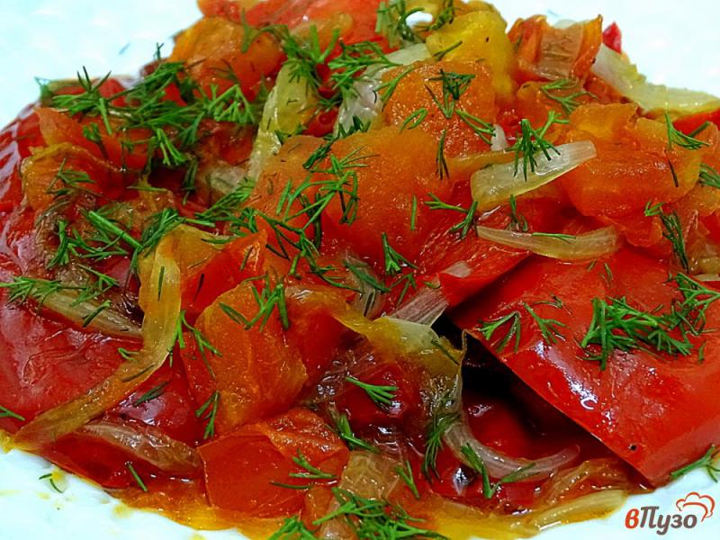 Фото приготовление рецепта: Болгарский перец с помидорами на сковороде шаг №8