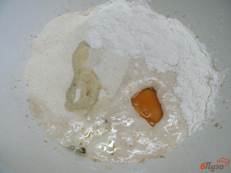 Фото приготовление рецепта: Пирог с начинкой из арахиса шаг №2