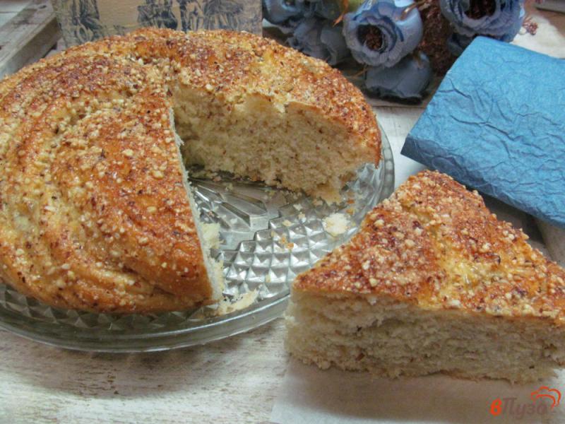 Фото приготовление рецепта: Пирог с начинкой из арахиса шаг №14