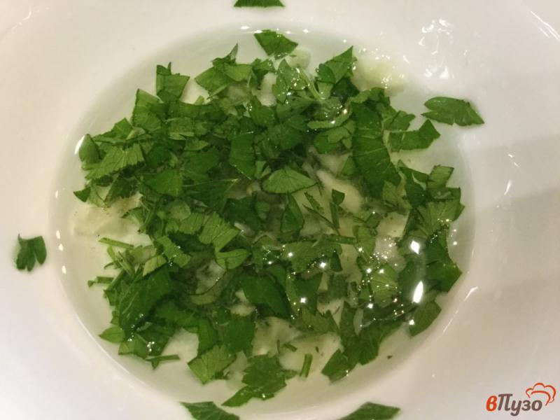 Фото приготовление рецепта: Салат с картофелем, корейской морковью и зеленым горошком шаг №6