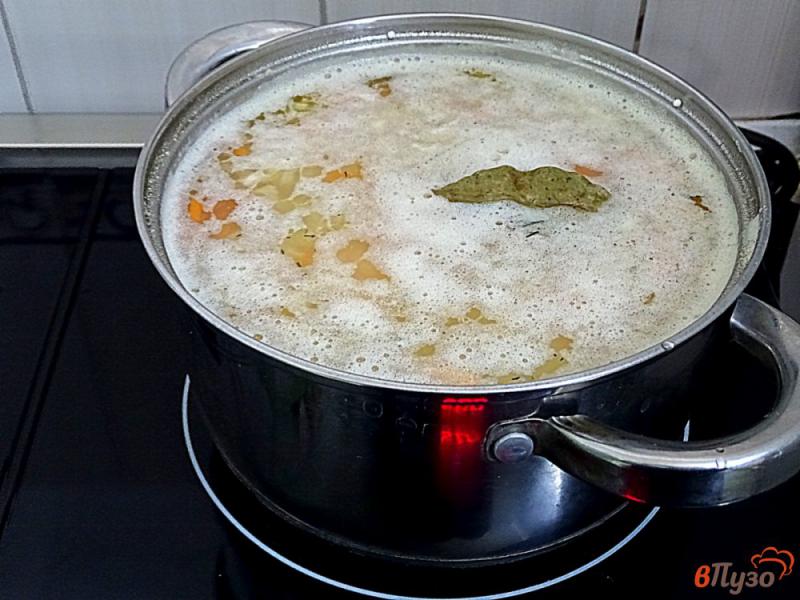Фото приготовление рецепта: Классический гороховый суп без мяса шаг №7