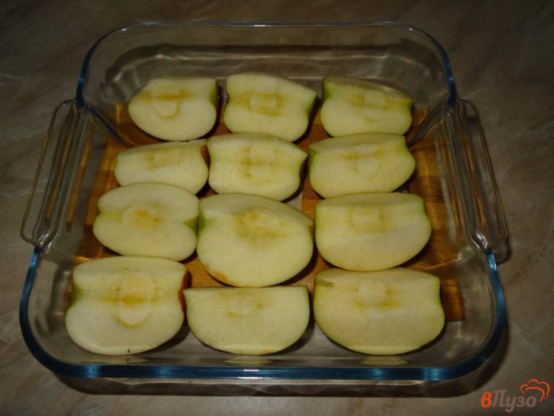 Фото приготовление рецепта: Пюре из запеченных яблок без сахара шаг №2