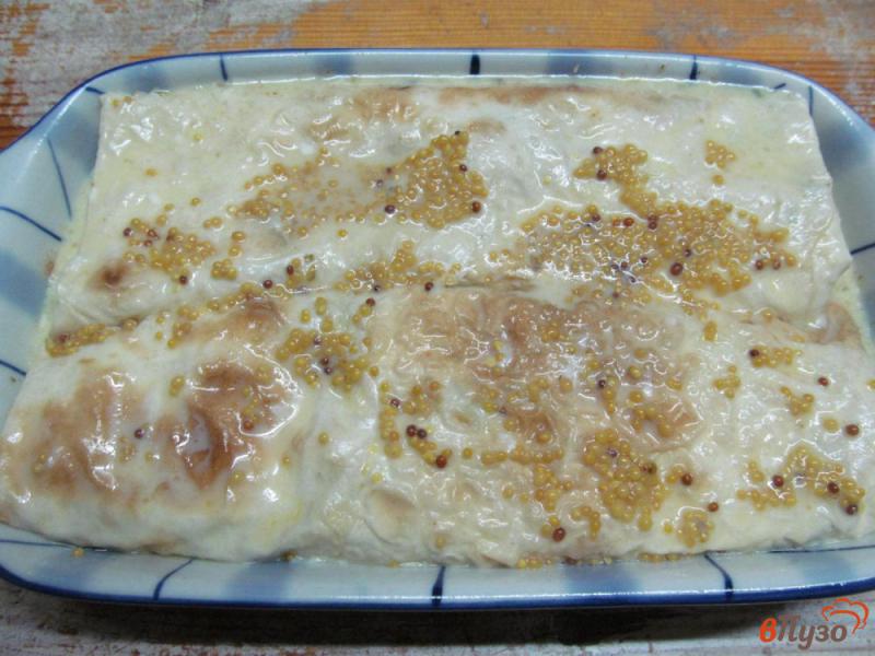 Фото приготовление рецепта: Заливной пирог из лаваша с курицей и яйцом шаг №9