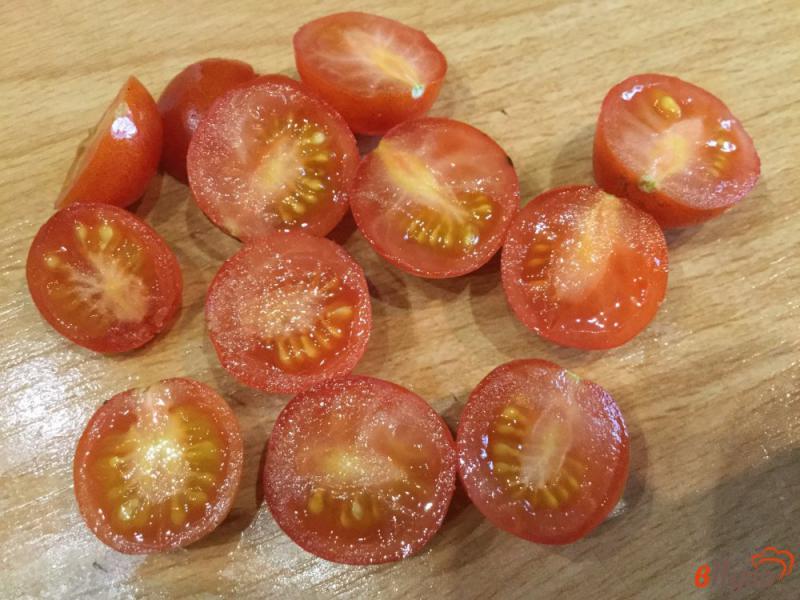 Фото приготовление рецепта: Салат с цветной капустой и помидорами шаг №2