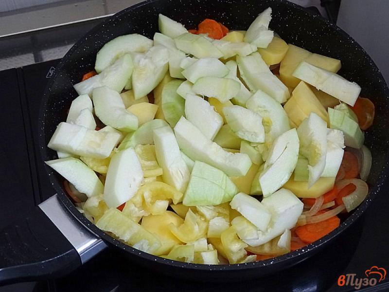 Фото приготовление рецепта: Суп пюре из кабачков и картофеля шаг №6
