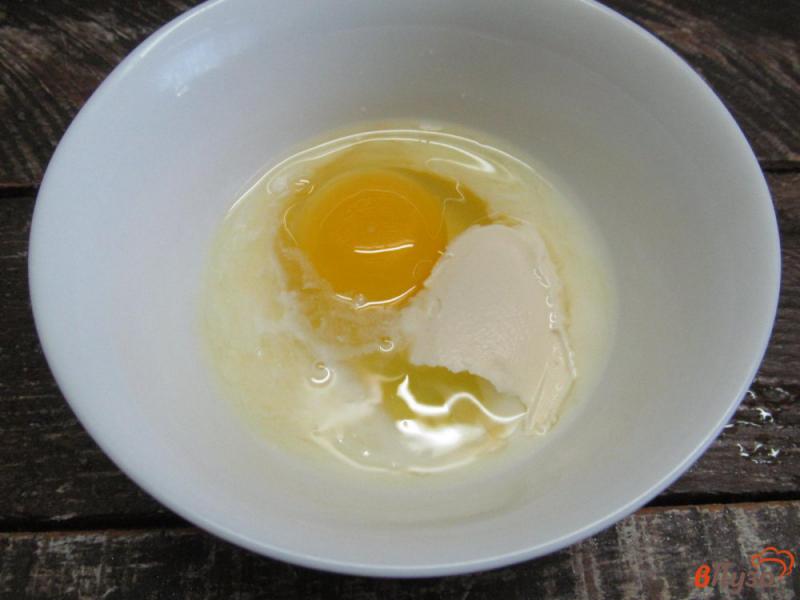 Фото приготовление рецепта: Запеченная тыква с яйцом и сыром шаг №2