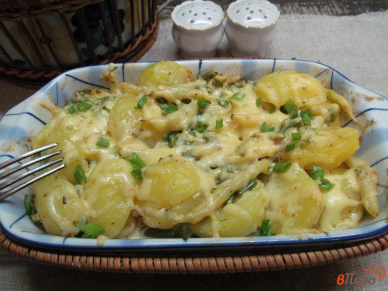 Фото приготовление рецепта: Запеченный картофель с фасолью шаг №6
