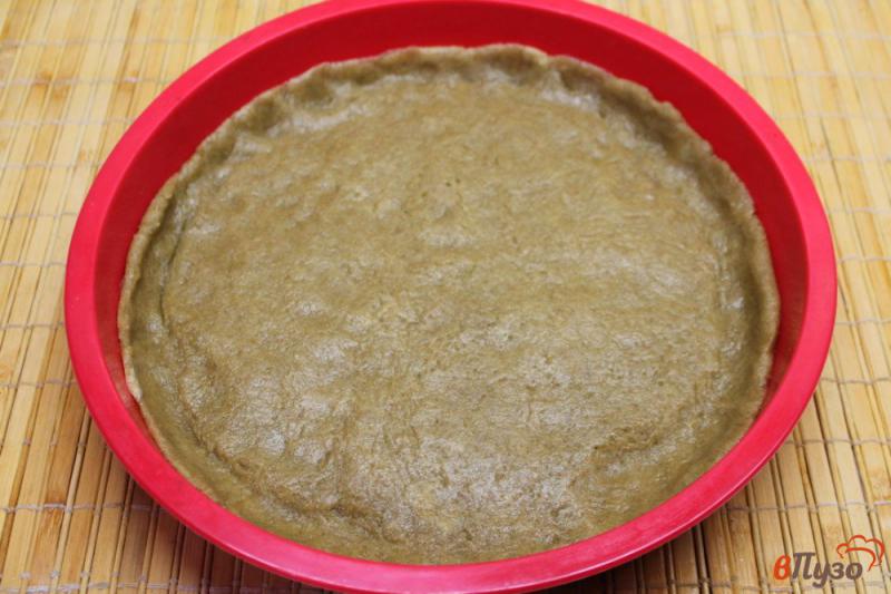 Фото приготовление рецепта: Пирог с консервированными персиками шаг №5