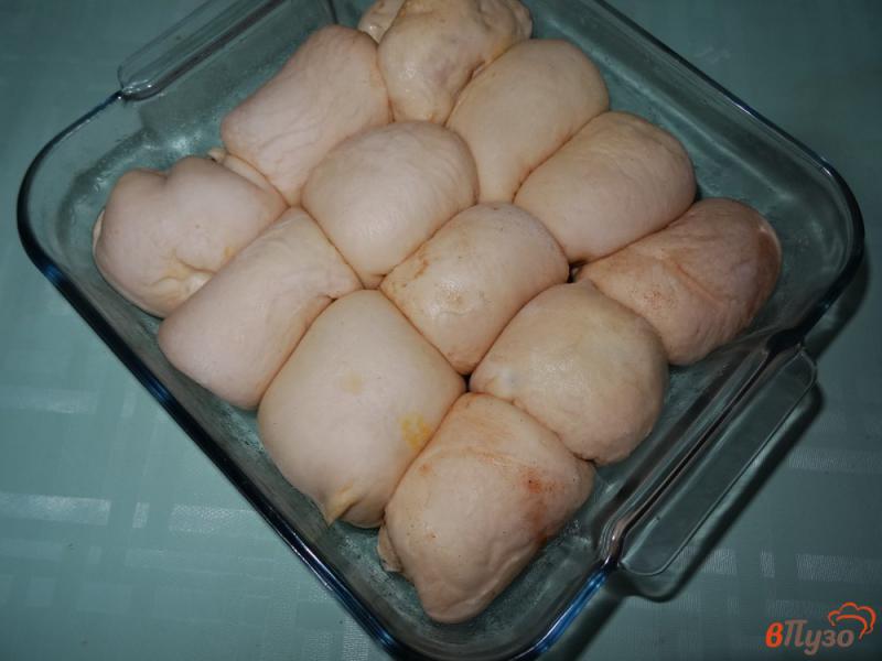 Фото приготовление рецепта: Порционный пирог с двумя начинками шаг №10