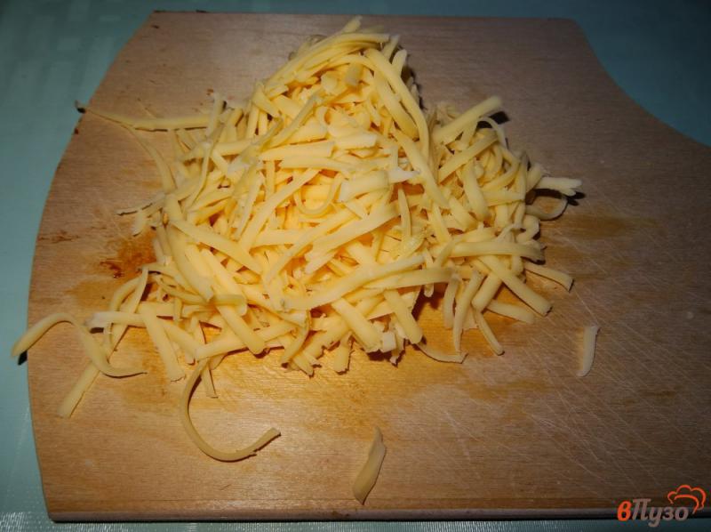 Фото приготовление рецепта: Салат с сельдереем, яблоком и сыром шаг №10