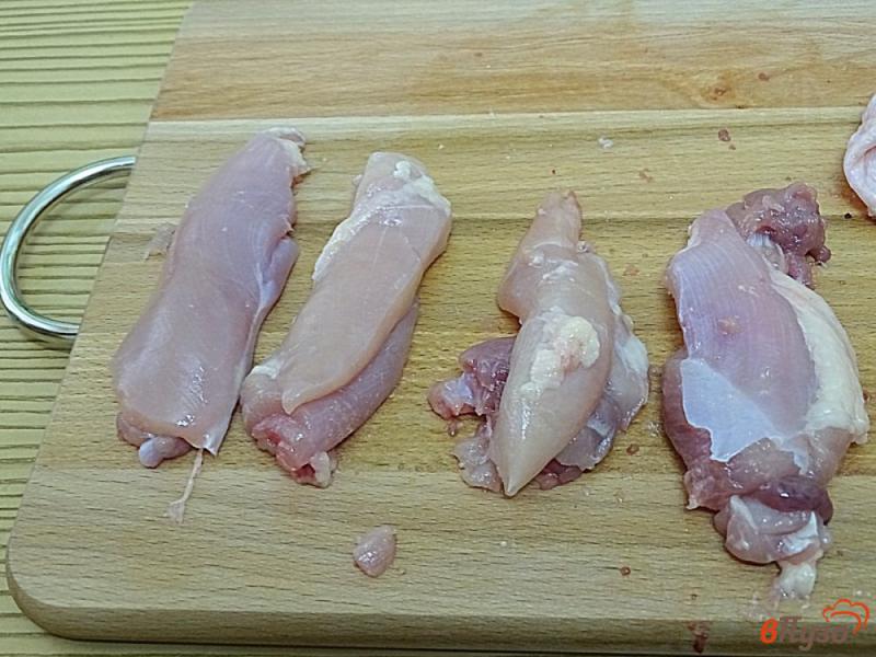 Фото приготовление рецепта: Куриное мясо в панировке шаг №3