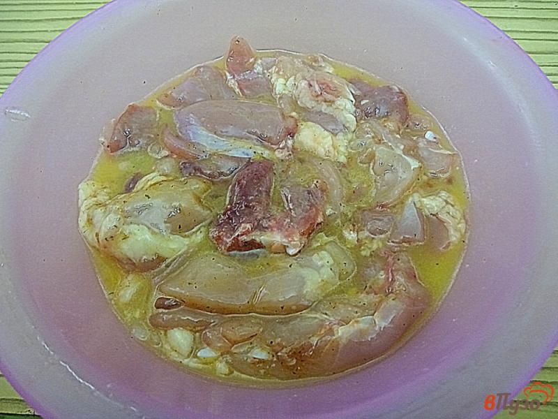 Фото приготовление рецепта: Куриное мясо в панировке шаг №5