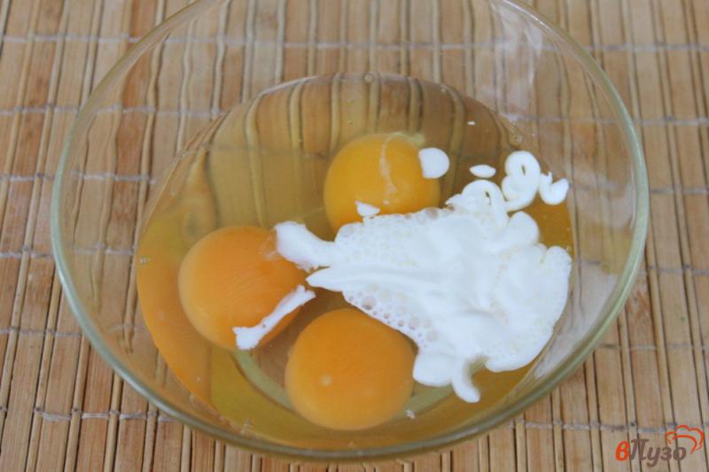 Фото приготовление рецепта: Цветная капуста с яйцом и сыром шаг №2
