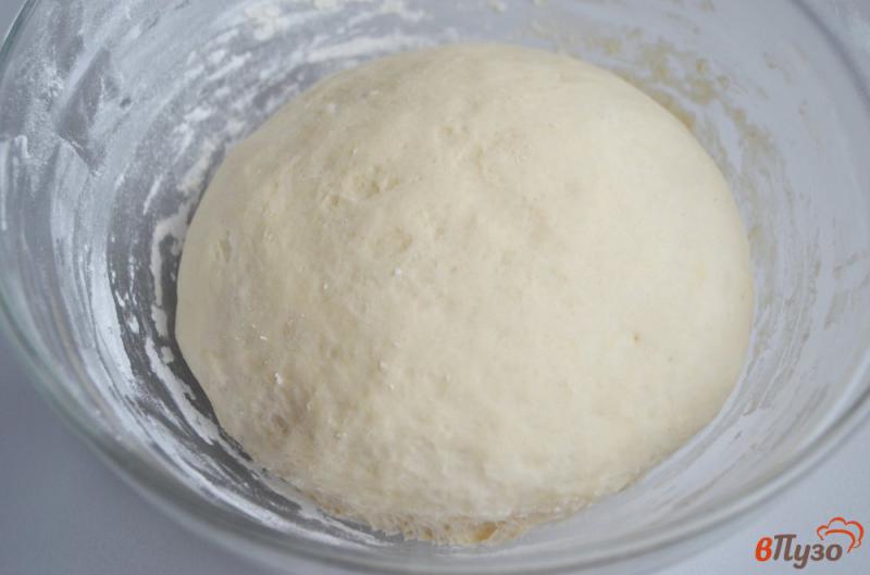 Фото приготовление рецепта: Пирожки с капустой в духовке шаг №5