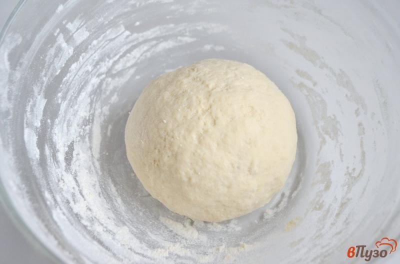 Фото приготовление рецепта: Пирожки с капустой в духовке шаг №4
