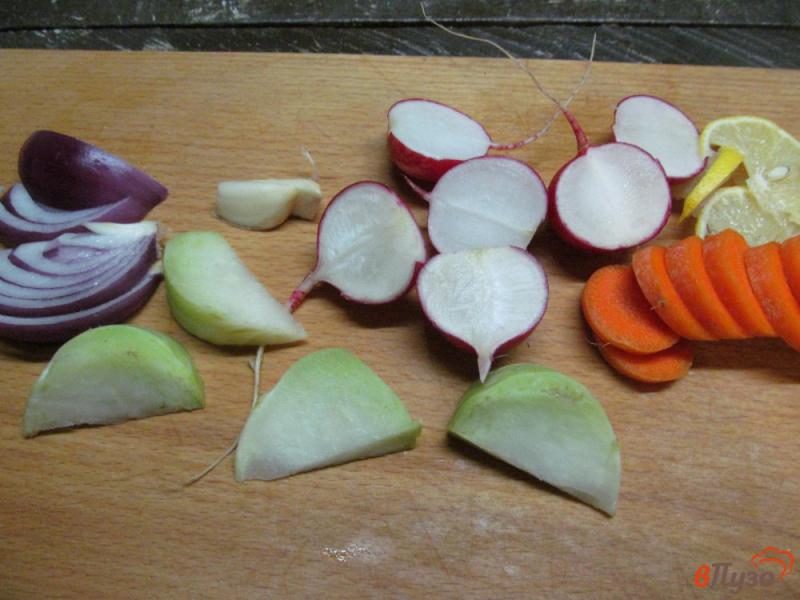 Фото приготовление рецепта: Свиная вырезка запеченная с овощами шаг №4