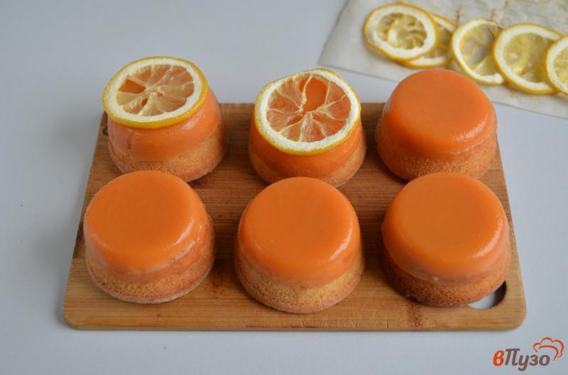 Фото приготовление рецепта: Лимонные пирожные Сансы Старк шаг №14