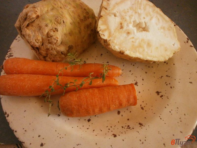 Фото приготовление рецепта: Гарнир из моркови и корневого сельдерея шаг №1