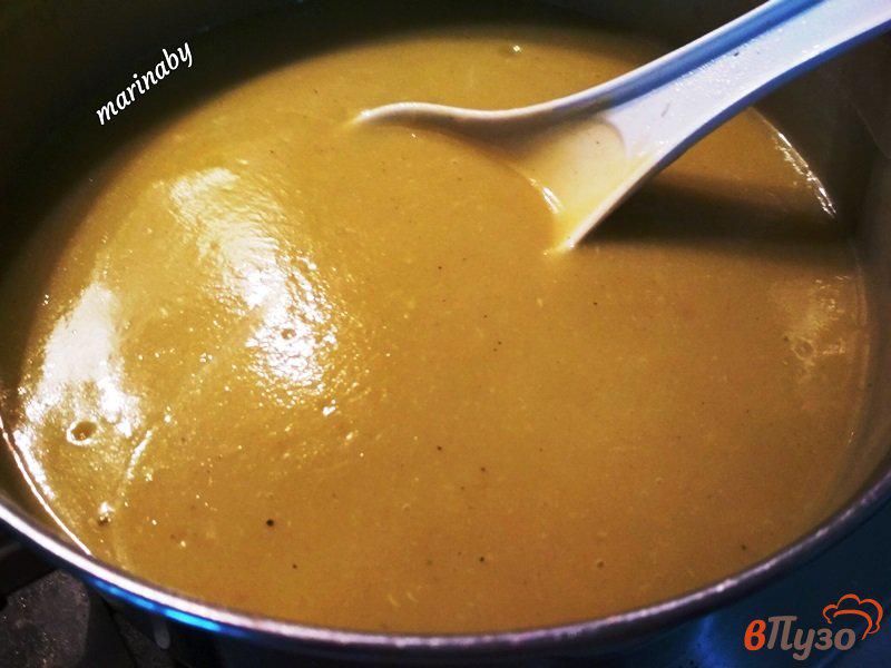 Фото приготовление рецепта: Суп-пюре из брокколи и цветной капусты с курицей шаг №10