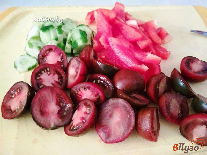 Фото приготовление рецепта: Салат из свежий овощей шаг №6