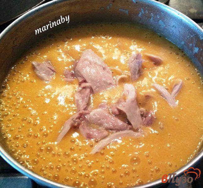 Фото приготовление рецепта: Куриный суп-пюре шаг №6