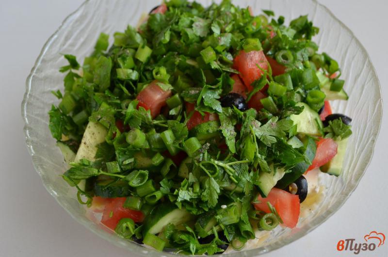 Фото приготовление рецепта: Салат с брынзой шаг №4