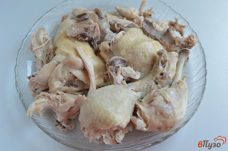 Фото приготовление рецепта: Холодец из куриных окорочков шаг №5