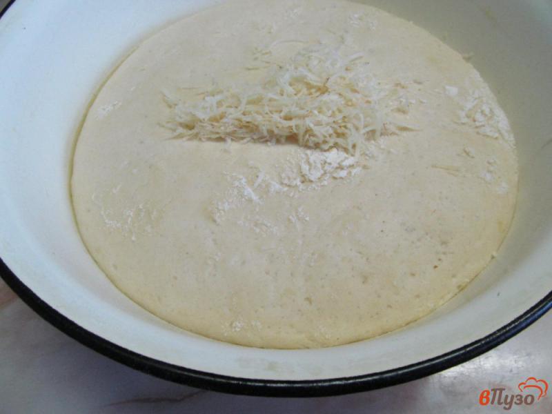 Фото приготовление рецепта: Хлеб с корневым сельдереем шаг №6