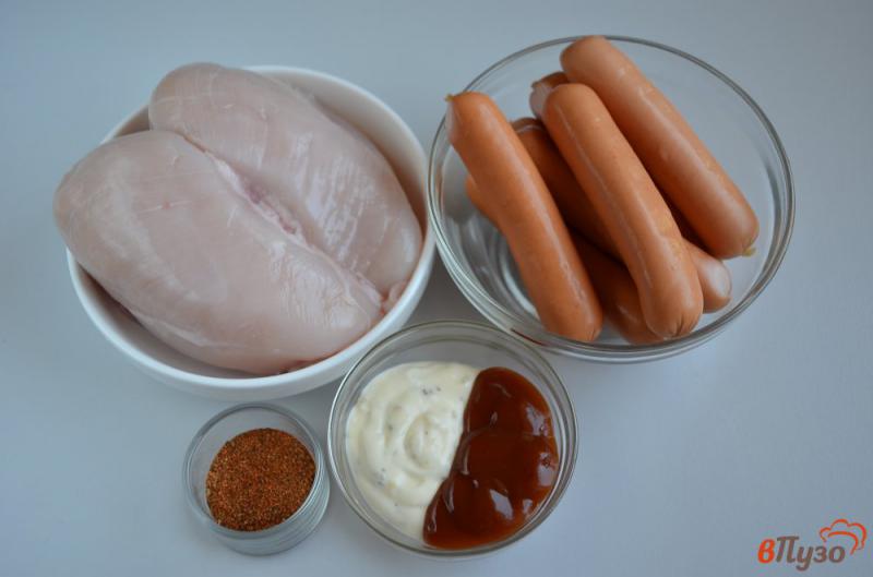 Фото приготовление рецепта: Куриный шашлык с сосисками шаг №1