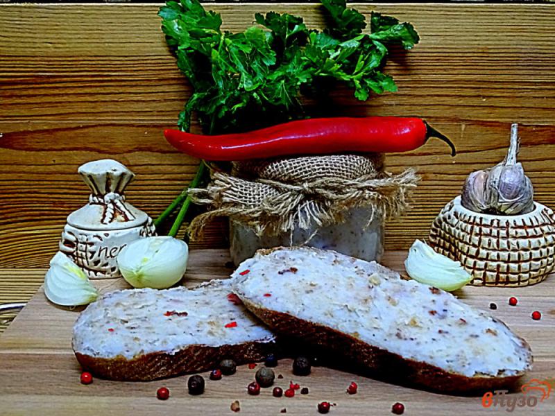 Фото приготовление рецепта: Намазка на хлеб из перемолотого сала шаг №11