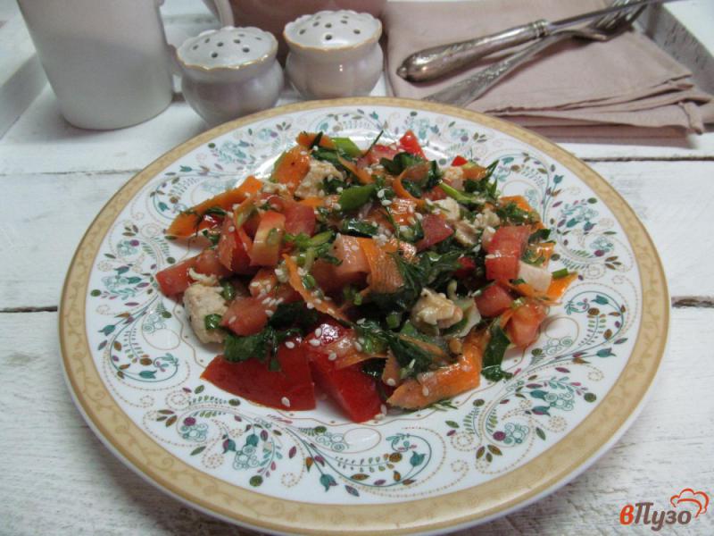 Фото приготовление рецепта: Салат «Вдохновение» из курицы с морковью шаг №6