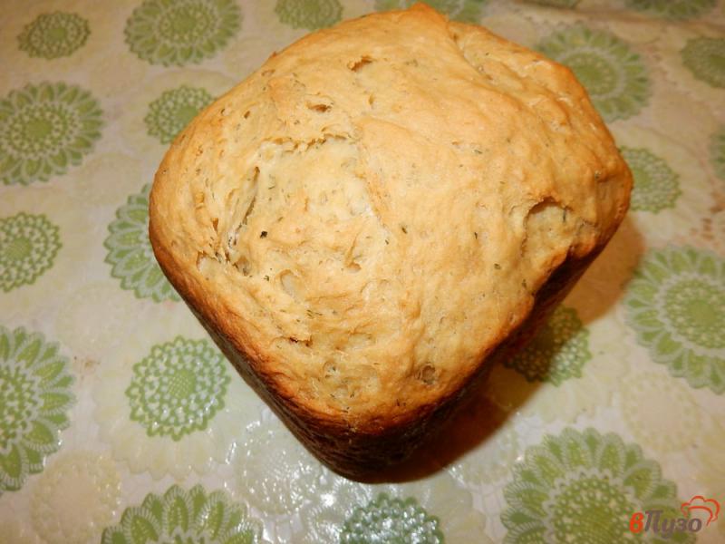 Фото приготовление рецепта: Французский хлеб с чесноком и зеленью шаг №10