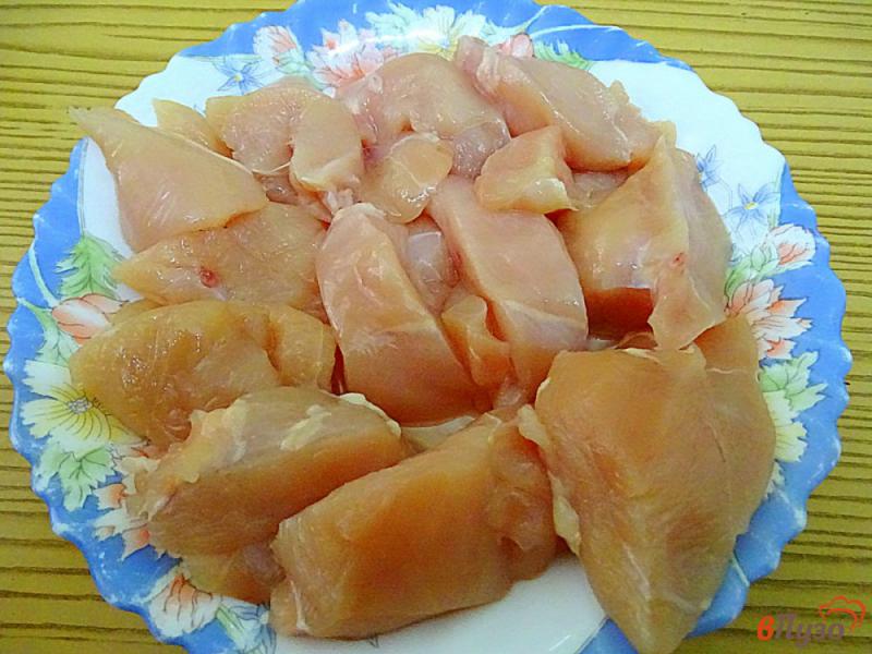 Фото приготовление рецепта: Куриная грудка под горчично-апельсиновым маринадом шаг №2