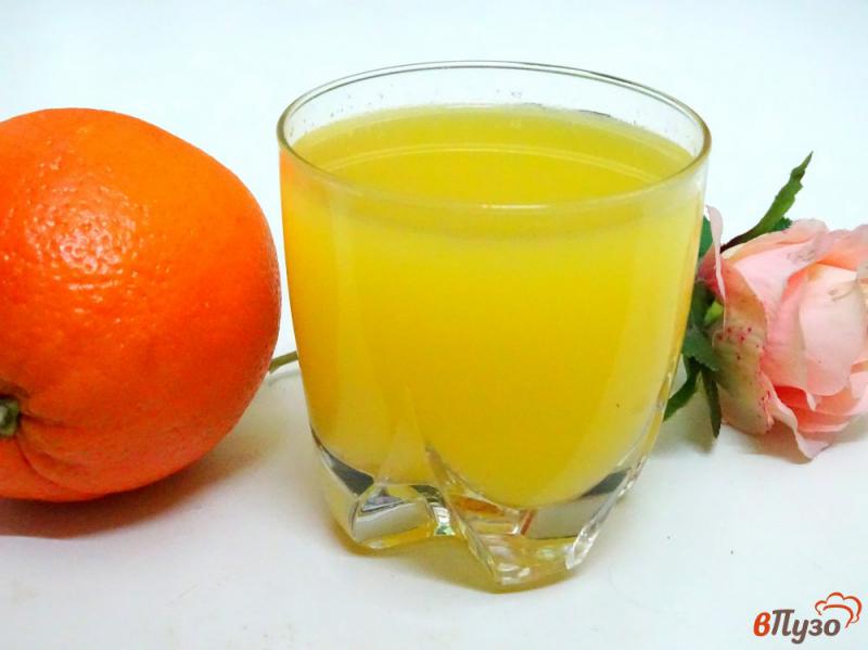 Фото приготовление рецепта: Апельсиновый напиток шаг №5