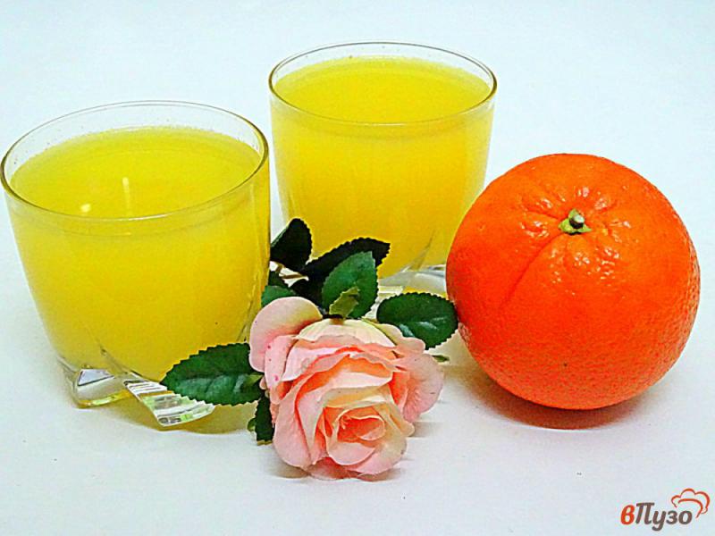 Фото приготовление рецепта: Апельсиновый напиток шаг №6