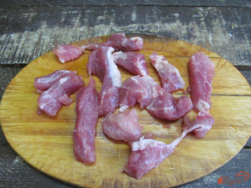 Фото приготовление рецепта: Свинина под тыквенным соусом шаг №1