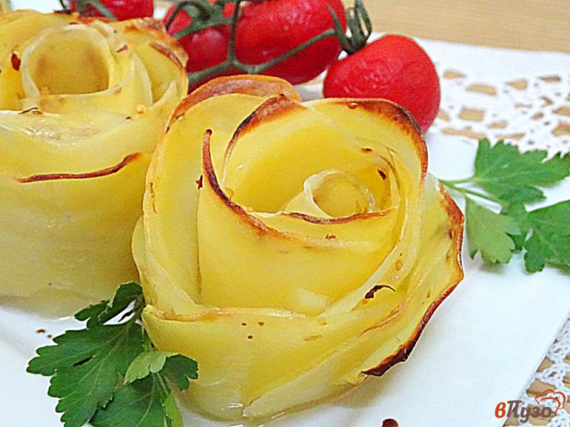 Фото приготовление рецепта: Картофельные розы шаг №6