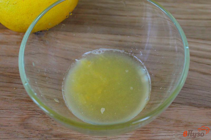 Фото приготовление рецепта: Филе амура с лимонным соусом шаг №3