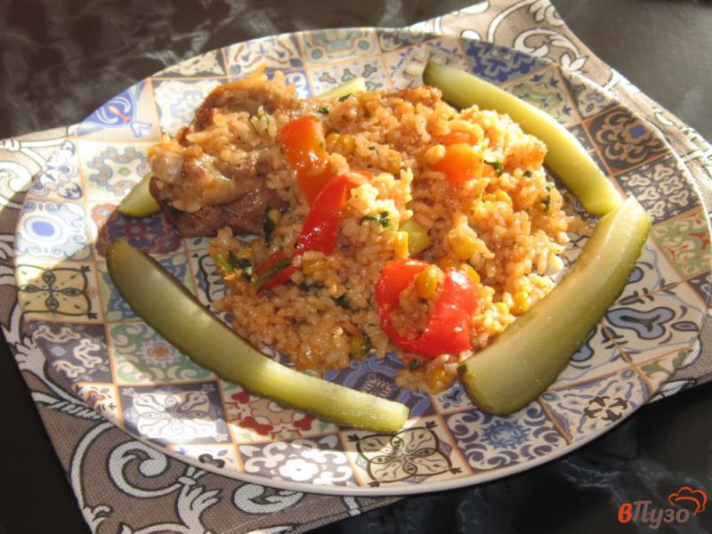 Фото приготовление рецепта: Утка тушеная с рисом и кукурузой шаг №7