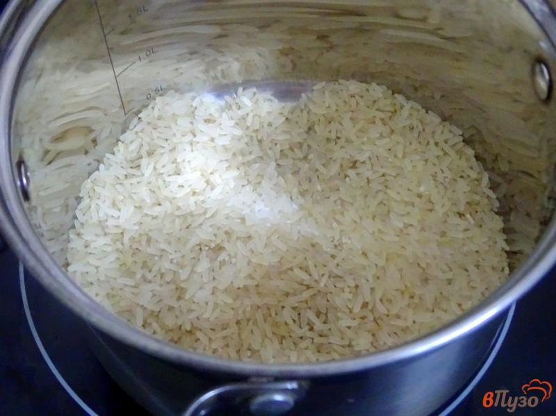 Фото приготовление рецепта: Рис со шпинатом шаг №2