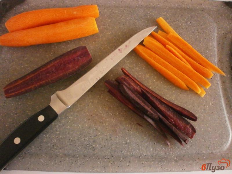 Фото приготовление рецепта: Конфи из моркови с имбирем и кориандром шаг №2