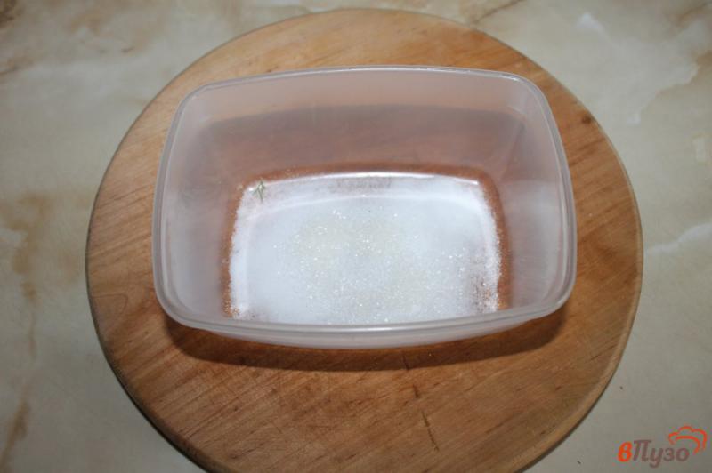 Фото приготовление рецепта: Лосось соленый сухим способом в укропе шаг №1