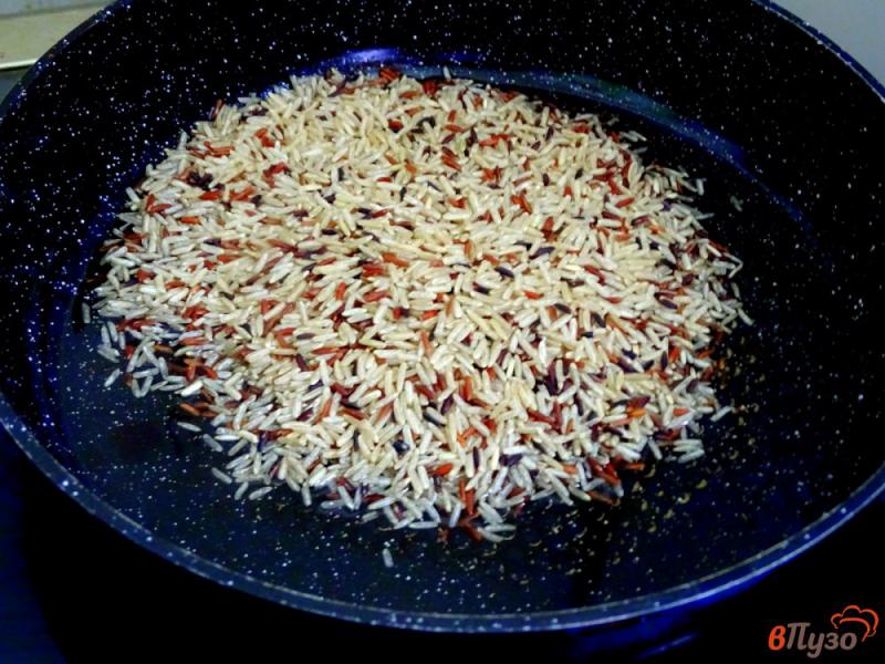 Фото приготовление рецепта: Рис  с мексиканской смесью шаг №2