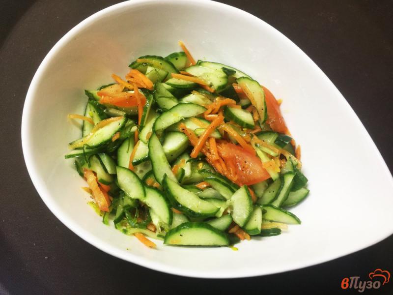 Фото приготовление рецепта: Салат из овощей с морской капустой шаг №5